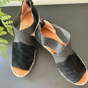 Gentle Souls Charli Cross wedge shoes